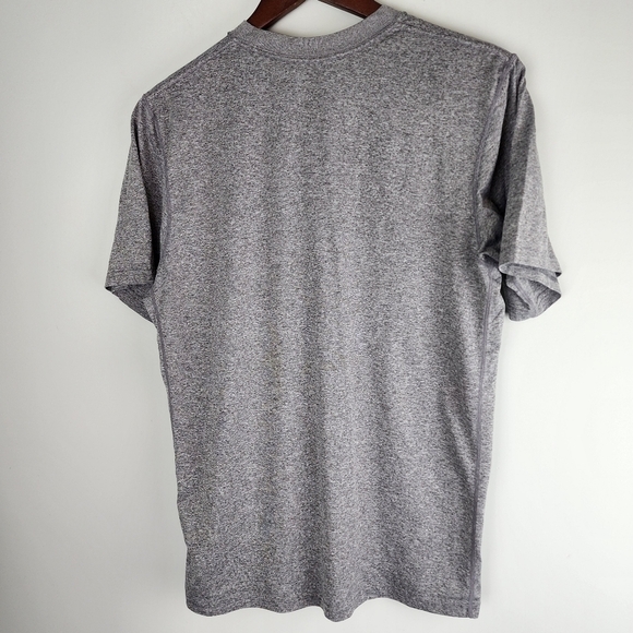 Nike Dri Fit Short Sleeve Tee Shirt Size Medium Gray - Picture 4 of 7